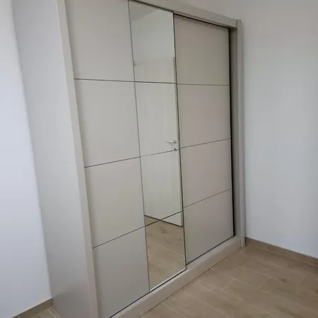 Andreas Lux Apartment Nis
